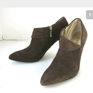 Guess ankle bootie heels size 9.5